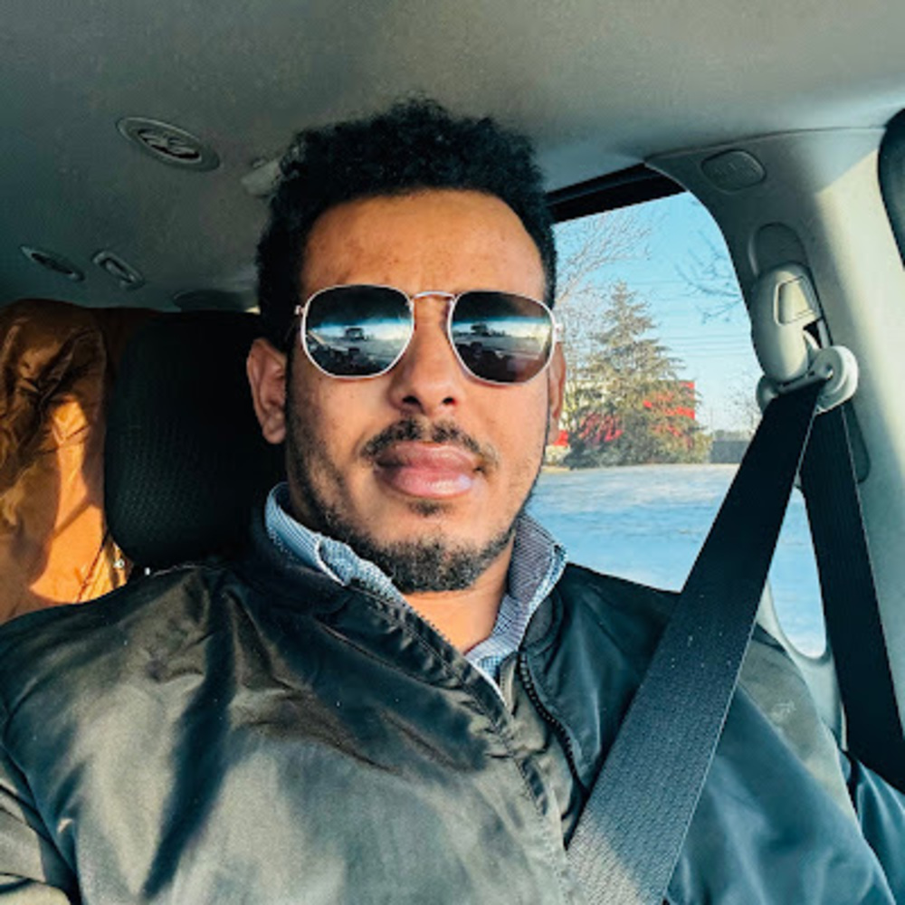 Meet your Posher, Yonas